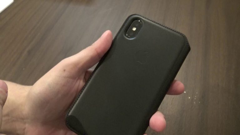 Apple Leather Folio (for iPhone Xs) - Black