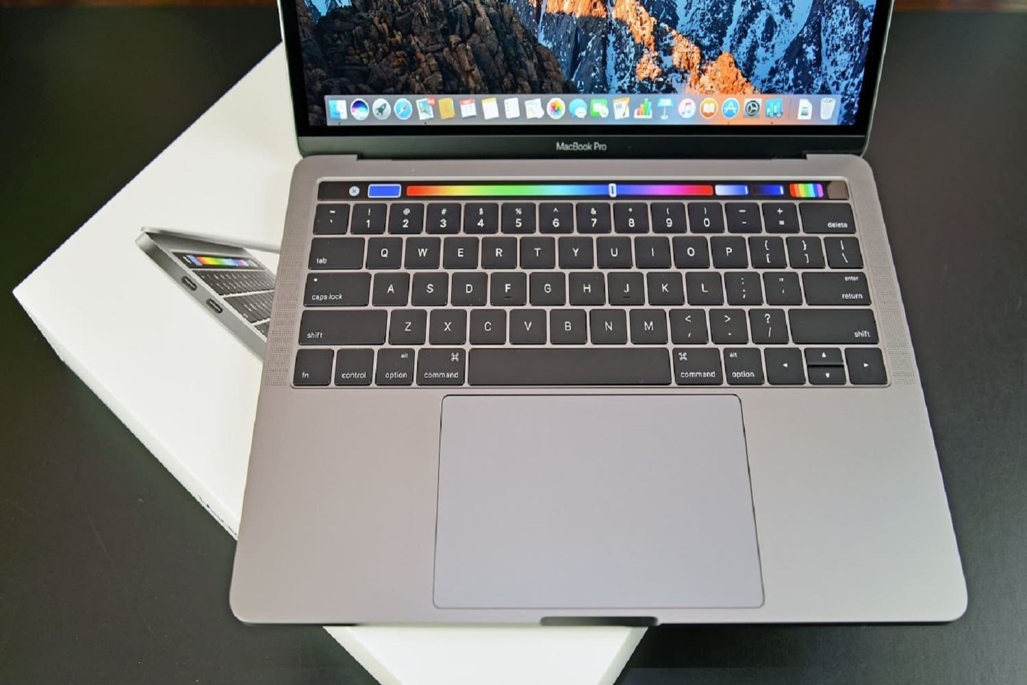 New 2019 Apple MacBook Pro With Touch Bar