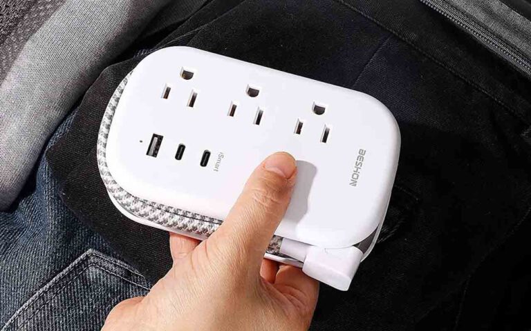 BESHON Flat Plug Power Strip