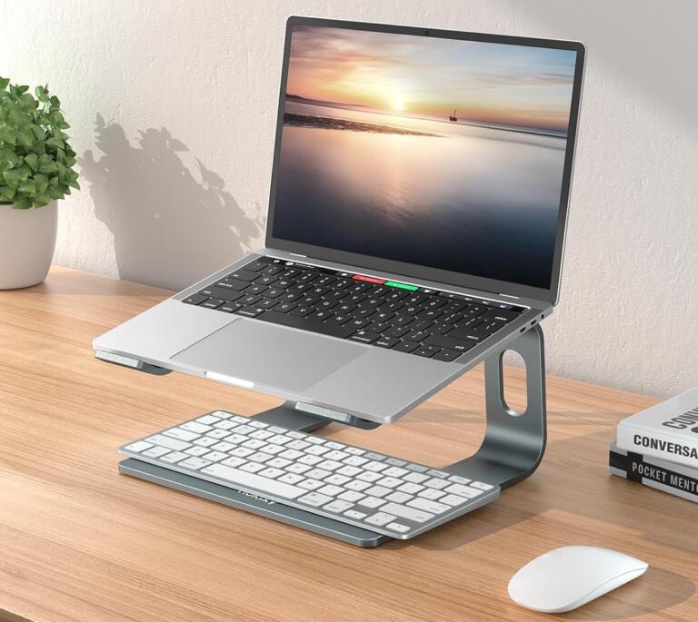 Laptop-Stand