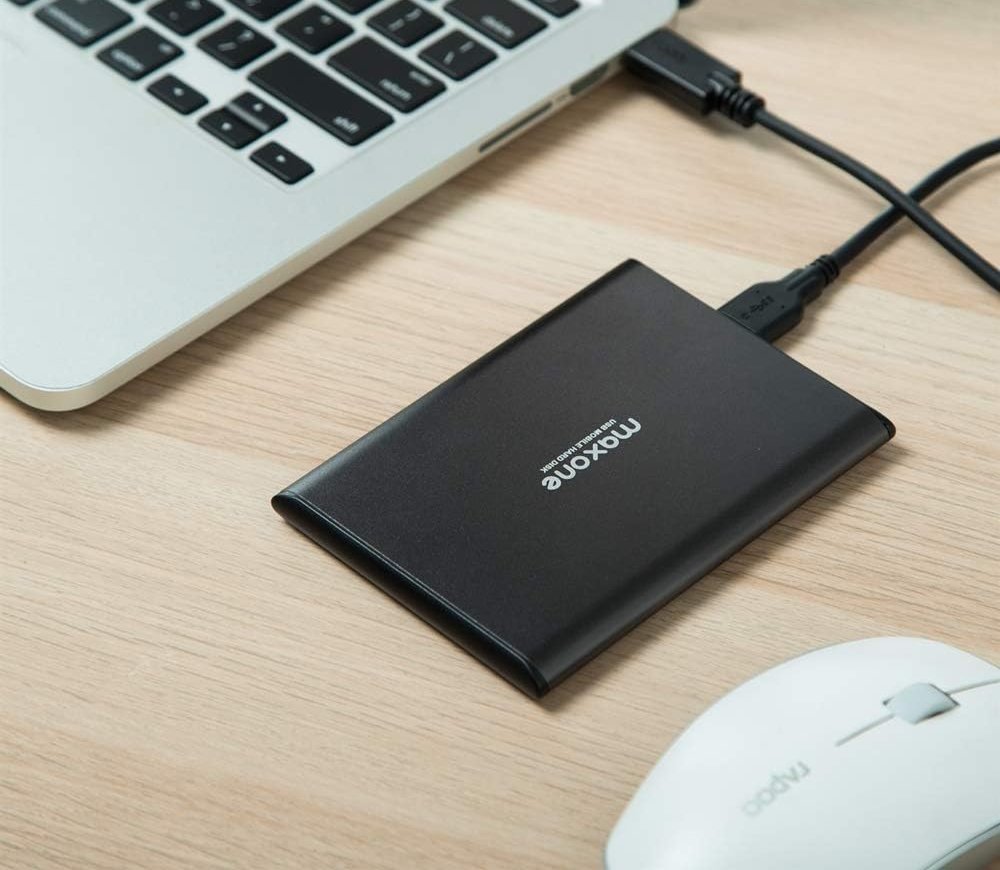 Maxone-ultra-slim-portable-external-hard-drive